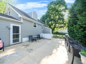 35 Oklahoma Avenue, Bay Shore NY 11706