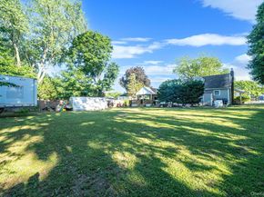 35 Oklahoma Avenue, Bay Shore NY 11706