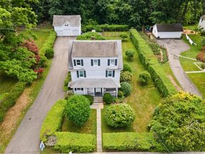 51 Grove Street, Mount Kisco NY 10549