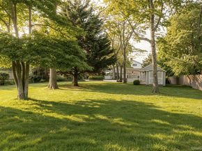 20 Penny Lane, Hampton Bays NY 11946