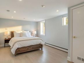 20 Penny Lane, Hampton Bays NY 11946