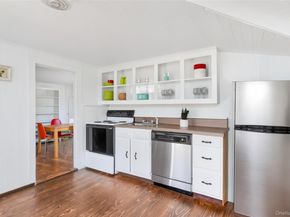 98 Powell Avenue, Southampton NY 11968