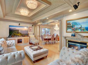 33 Country Village Lane, Manhasset Hills NY 11040