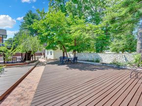33 Country Village Lane, Manhasset Hills NY 11040