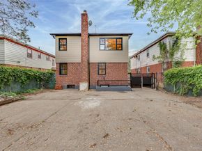 25827 147th Avenue, Rosedale NY 11422