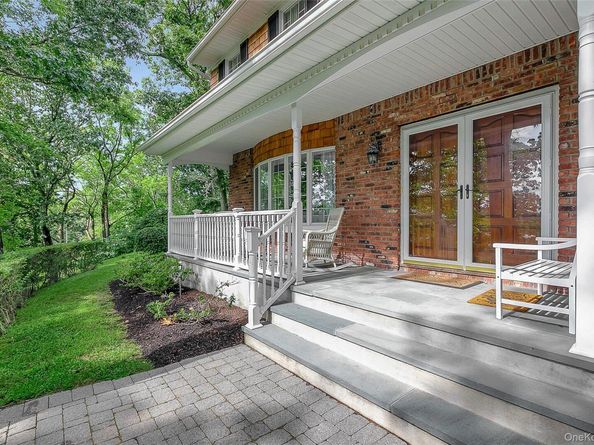 451 River Road, Nissequogue NY 11780