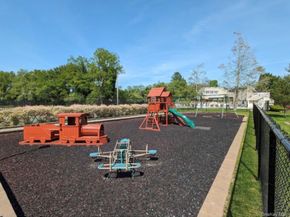 1 Thrush Path, Coram NY 11727