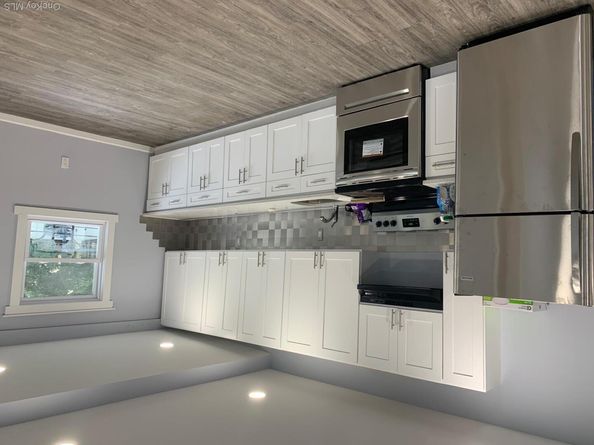423 S 7th Avenue, Mount Vernon NY 10550