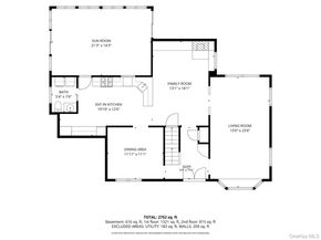 12 Swan Lane, Hauppauge NY 11788
