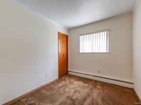 9 Johnson Place, Lindenhurst NY 11757