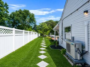 457 Peconic Street, Ronkonkoma NY 11779
