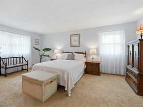 5 Crabapple Court, Mount Sinai NY 11766