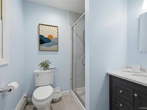 5 Crabapple Court, Mount Sinai NY 11766