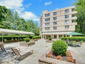 1270 North Avenue 1P, New Rochelle NY 10804