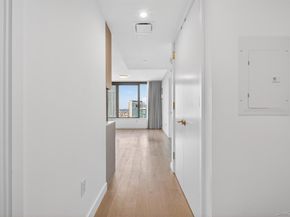 3 Court Square, Long Island City NY 11101