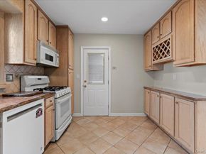 530 Washington Boulevard, Long Beach NY 11561
