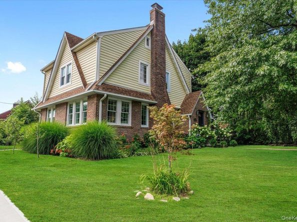 15 Parkview Court, White Plains NY 10603
