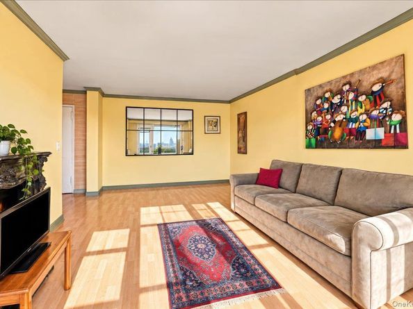 5900 Arlington Avenue 15E, Bronx NY 10471