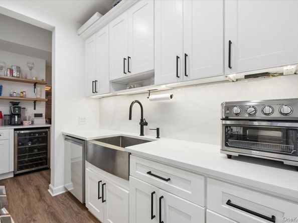 178 Garth Road TL, Scarsdale NY 10583