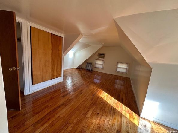 215-16 111th Avenue, Queens Village NY 11429