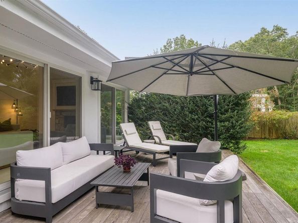 9 Sulky Circle, East Hampton NY 11937