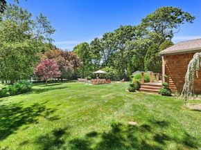 300 N Sea Mecox Road, Southampton NY 11968