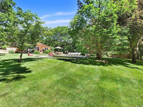 300 N Sea Mecox Road, Southampton NY 11968