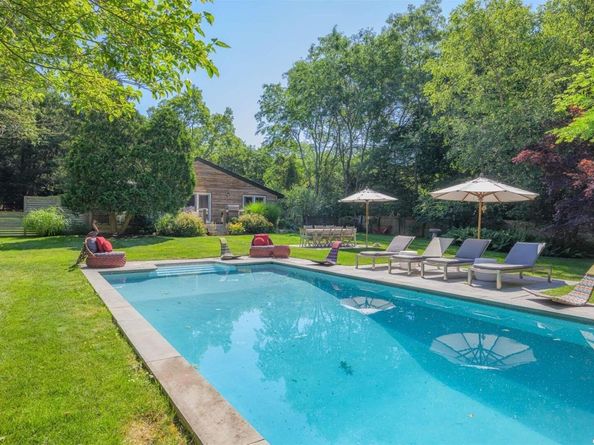 300 N Sea Mecox Road, Southampton NY 11968