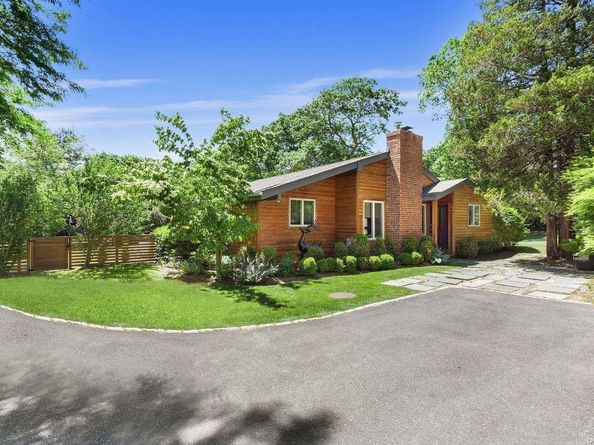 300 N Sea Mecox Road, Southampton NY 11968