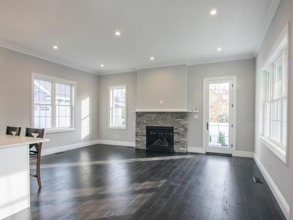 2 Seaman Road, Glen Cove NY 11542