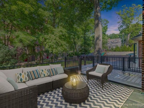 4 Woodland Place, White Plains NY 10606