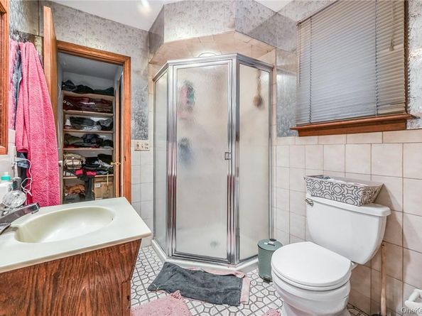 865 Commerce Street, Thornwood NY 10594