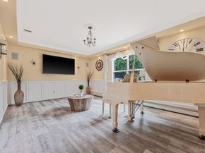 4 Dixon Street, Yaphank NY 11980