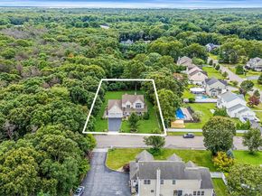 4 Dixon Street, Yaphank NY 11980