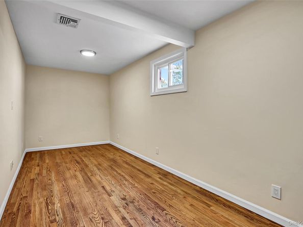 150-27 3rd Avenue, Whitestone NY 11357