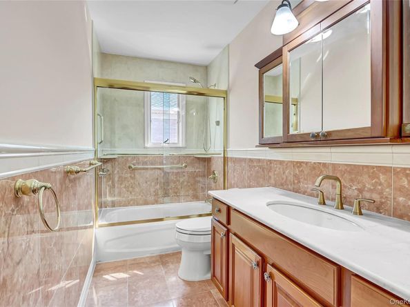 150-27 3rd Avenue, Whitestone NY 11357
