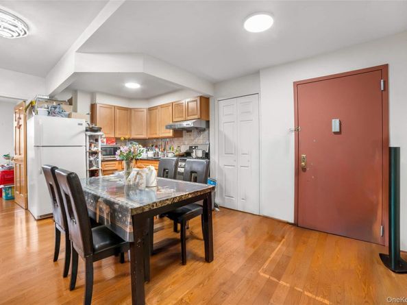 58-04 Main Street 1A, Flushing NY 11355