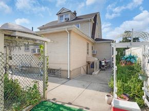 222-26 93rd Avenue, Queens Village NY 11428