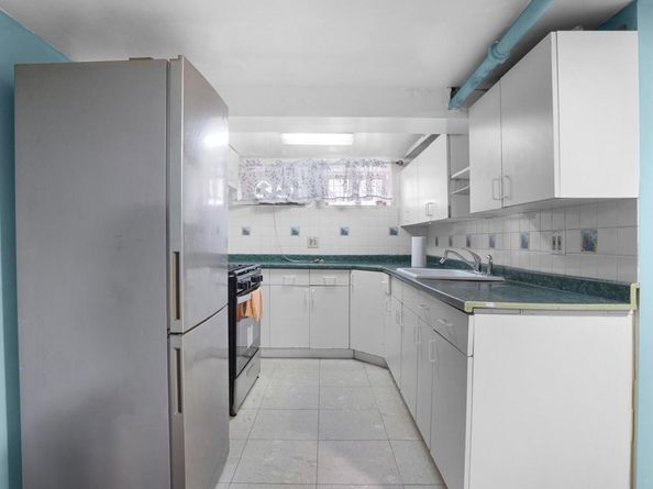 222-26 93rd Avenue, Queens Village NY 11428