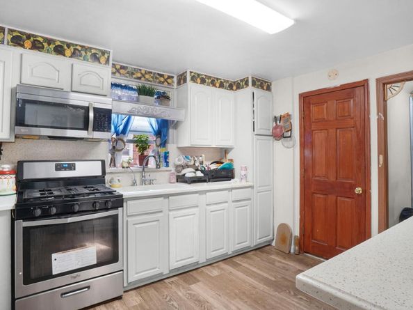222-26 93rd Avenue, Queens Village NY 11428