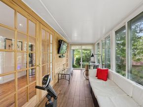 8 Towle Place, Glen Cove NY 11542
