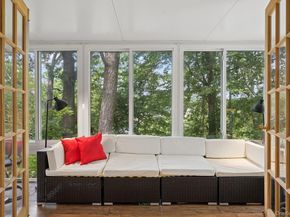 8 Towle Place, Glen Cove NY 11542