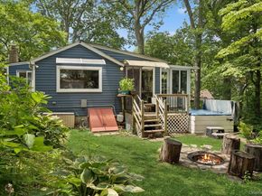 8 Towle Place, Glen Cove NY 11542