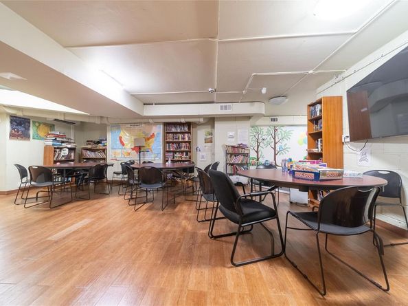 102-30 66th Road 3K, Forest Hills NY 11375