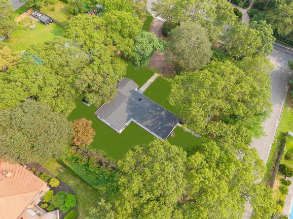 229 Southaven Avenue, Medford NY 11763