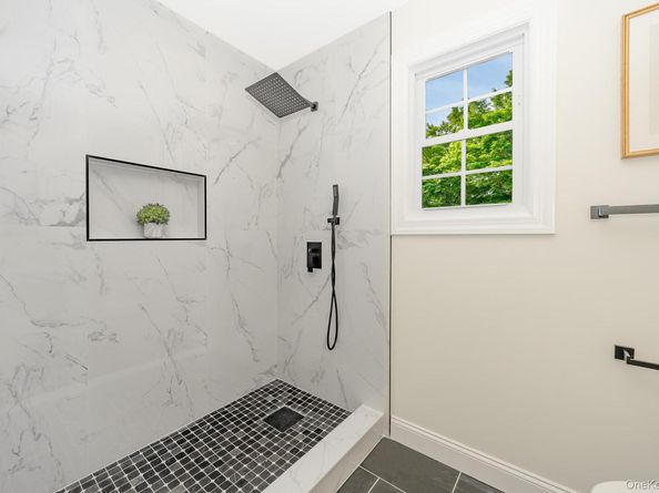 229 Southaven Avenue, Medford NY 11763