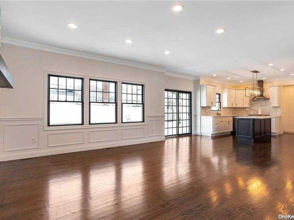 27 Cypress Avenue, Bethpage NY 11714