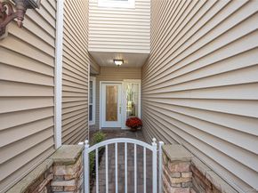 93 Carriage Lane Avon Lower, Plainview NY 11803