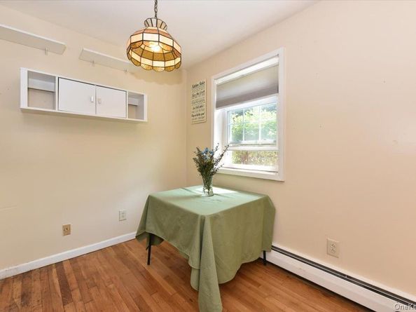 295 Merrick Road 4A, Amityville NY 11701