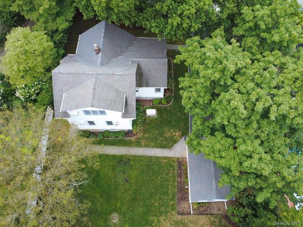 34 Glen Cove Drive, Glen Head NY 11545